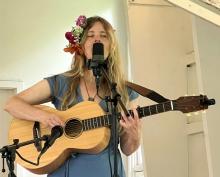 Claire Dacey and her guitar