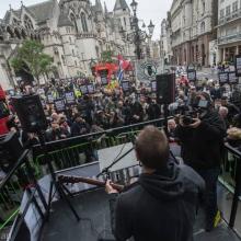 David Rovics performing in London